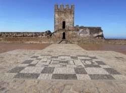 Castillo y su plaza